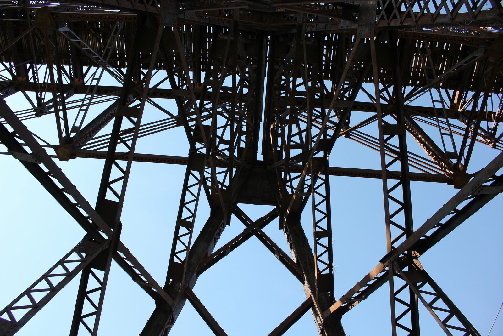 Looking up truss tower #2 (tower #11)